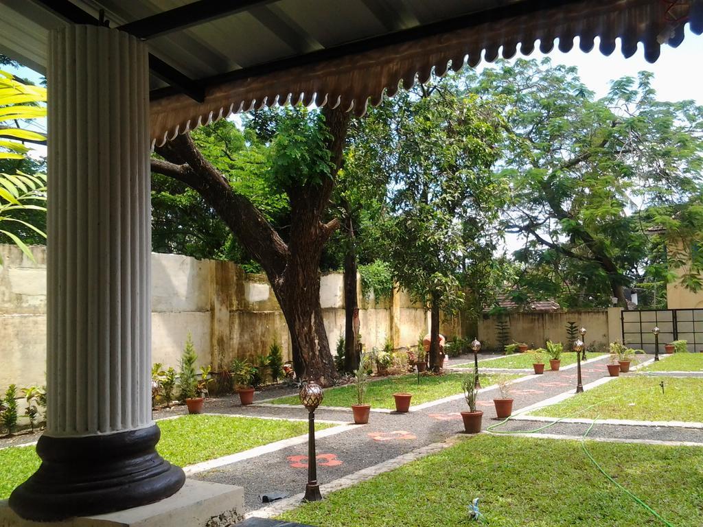 Casa Linda Hotel Kochi Luaran gambar